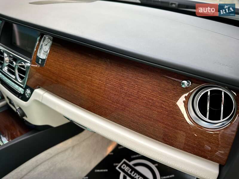 Седан Rolls-Royce Ghost 2011 в Києві