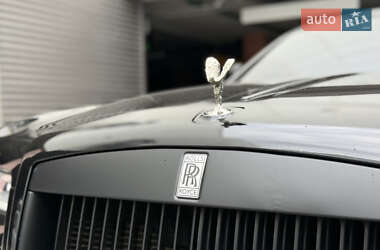 Седан Rolls-Royce Ghost 2015 в 