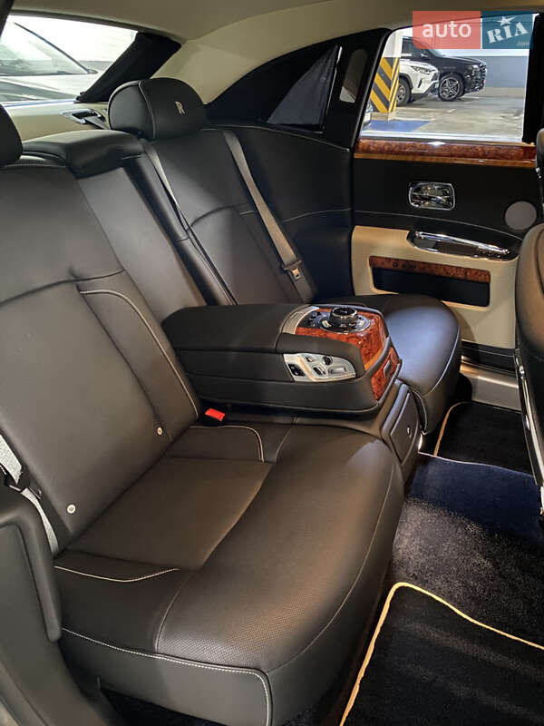 Седан Rolls-Royce Ghost 2013 в Киеве фото 11 Седан Rolls-Royce Ghost 2013 в Киеве