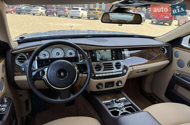 Седан Rolls-Royce Ghost 2013 в 