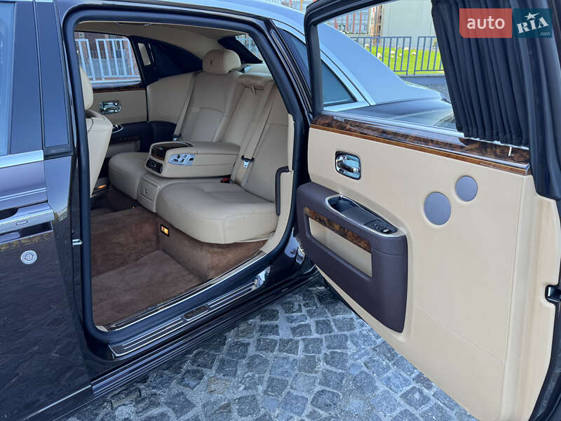 Седан Rolls-Royce Ghost 2013 в Днепре