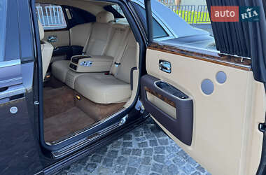 Седан Rolls-Royce Ghost 2013 в 