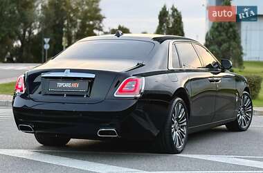 Седан Rolls-Royce Ghost 2021 в 