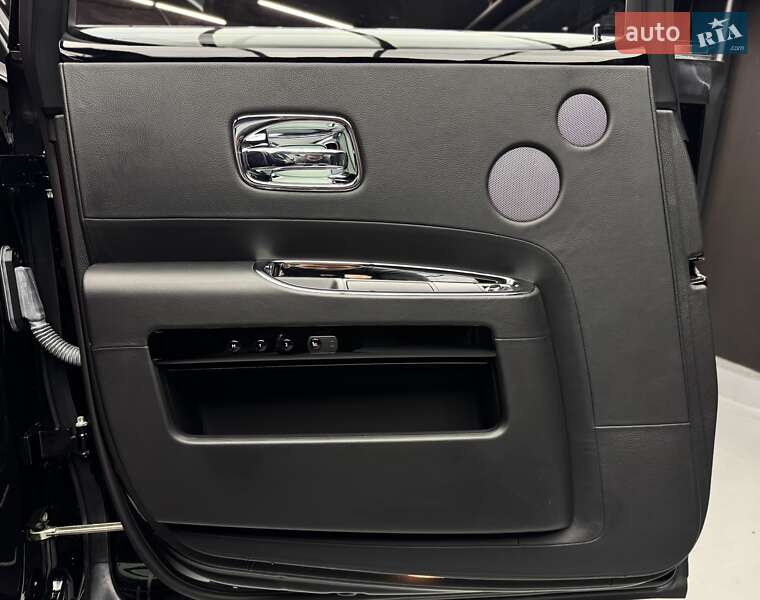 Седан Rolls-Royce Ghost 2010 в Киеве фото 39 Седан Rolls-Royce Ghost 2010 в Киеве