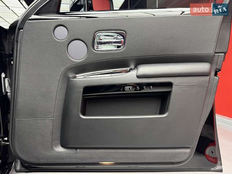 Седан Rolls-Royce Ghost 2010 в Киеве фото 55 Седан Rolls-Royce Ghost 2010 в Киеве