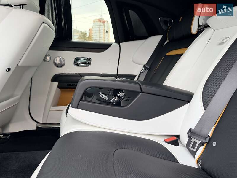 Седан Rolls-Royce Ghost 2020 в Києві