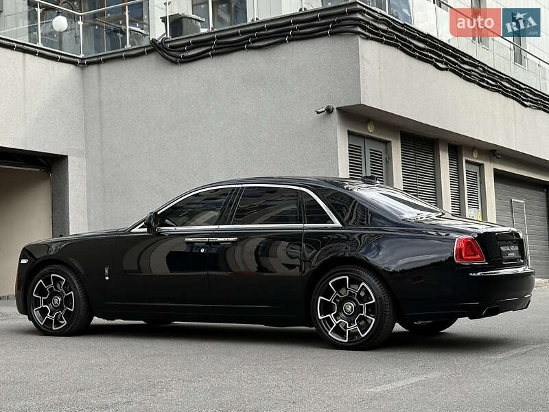 Седан Rolls-Royce Ghost 2018 в Киеве