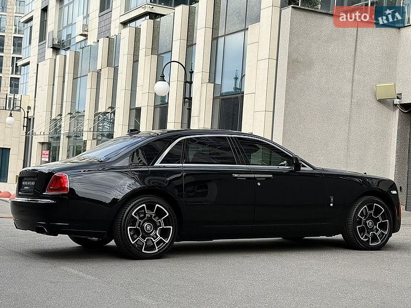 Седан Rolls-Royce Ghost 2018 в Киеве
