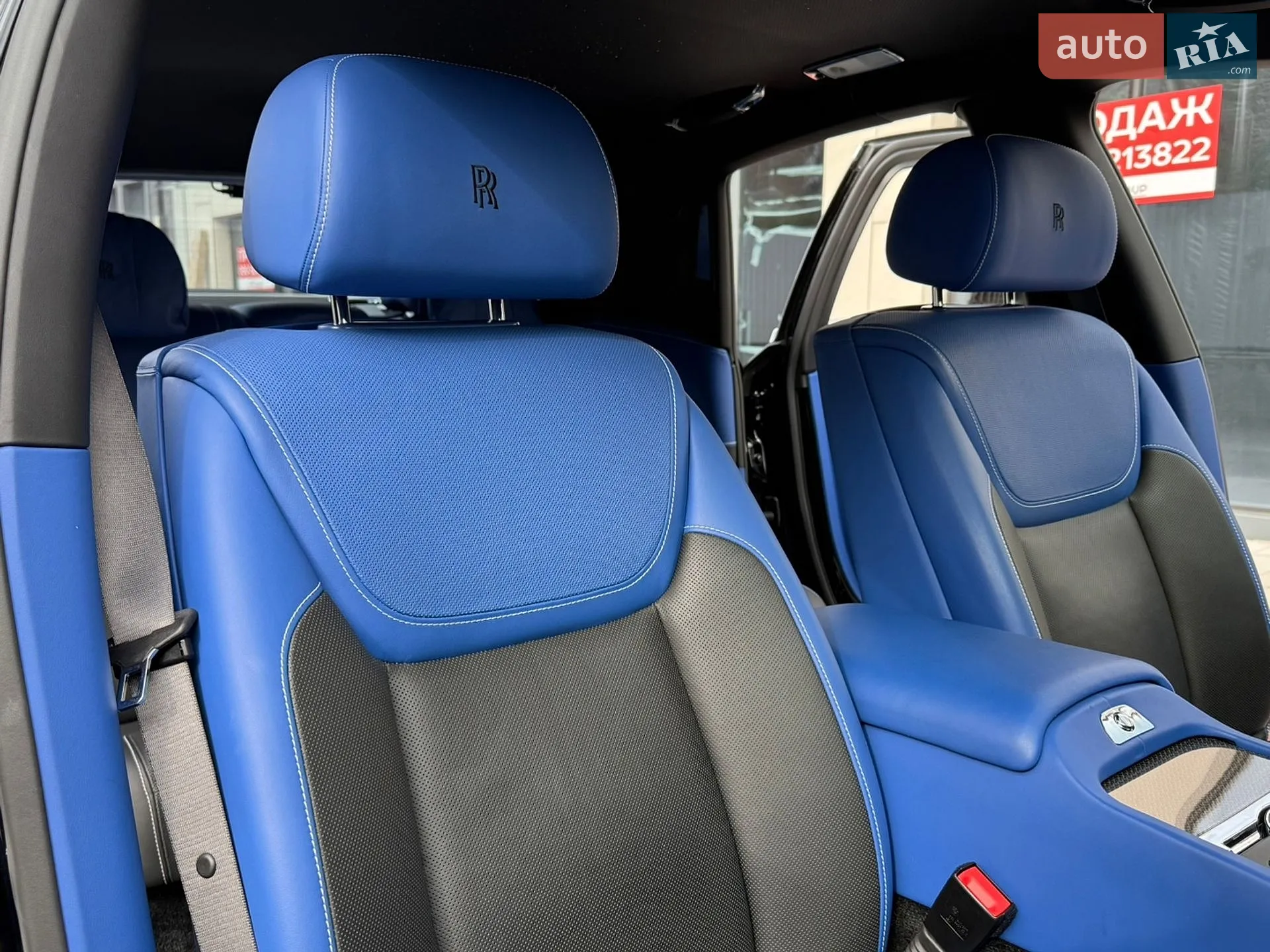 2018 Rolls-Royce Ghost - мініатюра 53