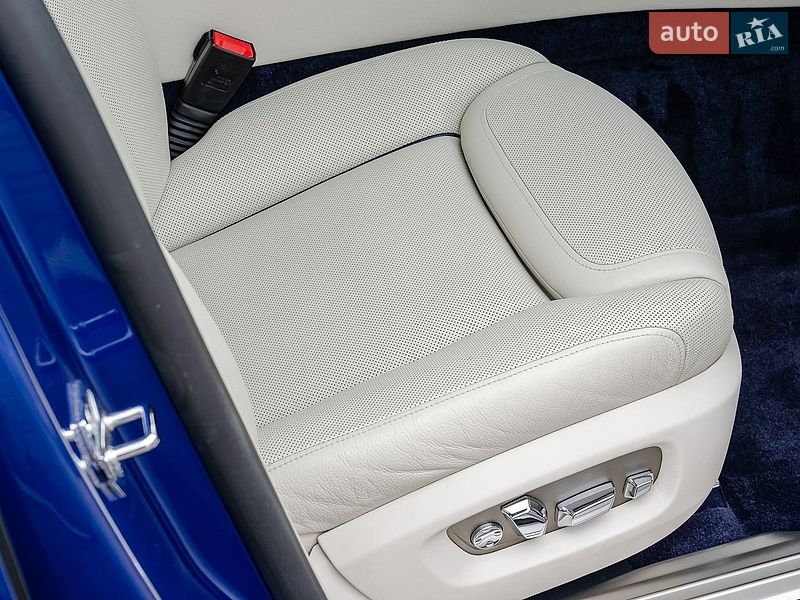 Седан Rolls-Royce Ghost 2015 в Киеве
