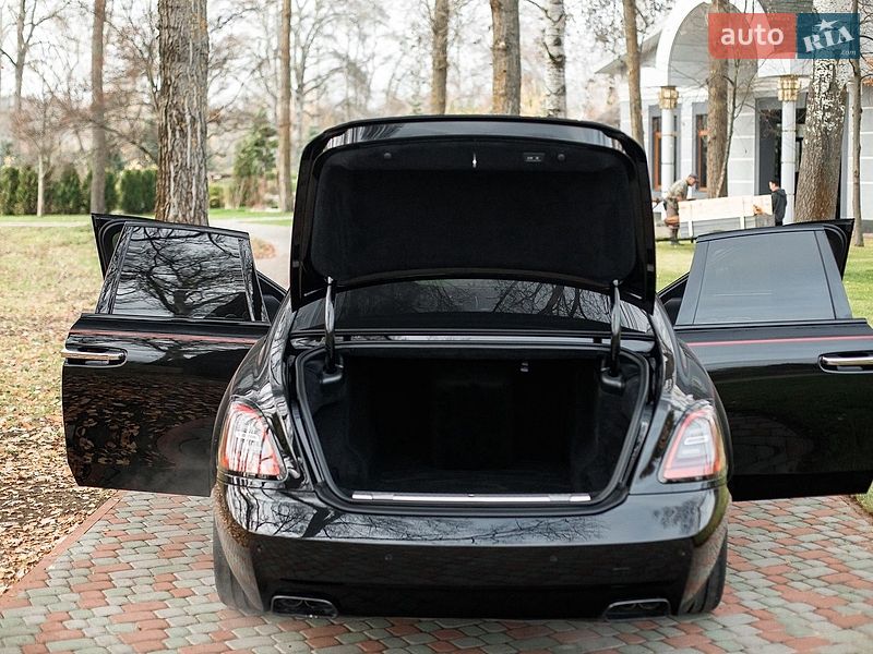 Седан Rolls-Royce Ghost 2023 в Полтаве