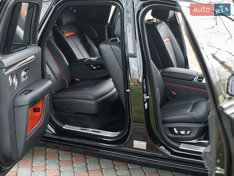 Седан Rolls-Royce Ghost 2023 в Полтаве