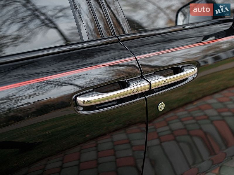 Седан Rolls-Royce Ghost 2023 в Полтаве