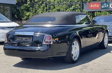 Кабриолет Rolls-Royce Phantom Drophead Coupe 2009 в 