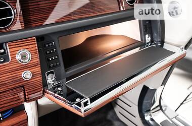 Купе Rolls-Royce Phantom 2009 в 