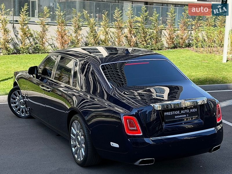 Седан Rolls-Royce Phantom 2019 в Києві