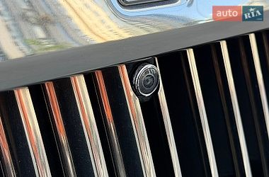 Седан Rolls-Royce Phantom 2019 в Києві