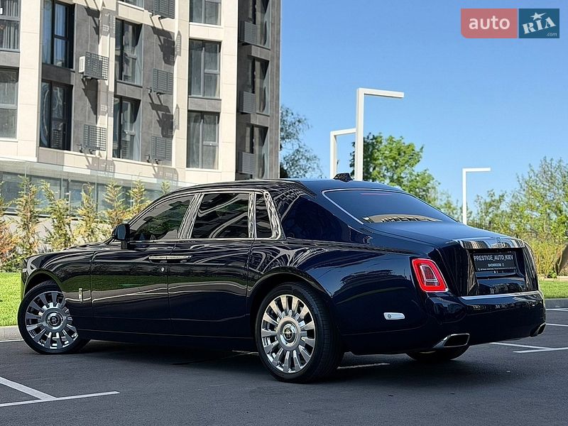 Седан Rolls-Royce Phantom 2019 в Києві