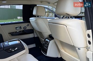 Седан Rolls-Royce Phantom 2019 в Києві