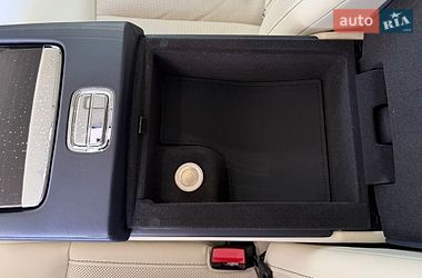Седан Rolls-Royce Phantom 2019 в Києві