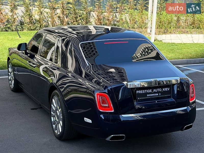 Седан Rolls-Royce Phantom 2019 в Киеве