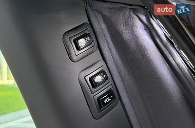 Седан Rolls-Royce Phantom 2019 в Киеве