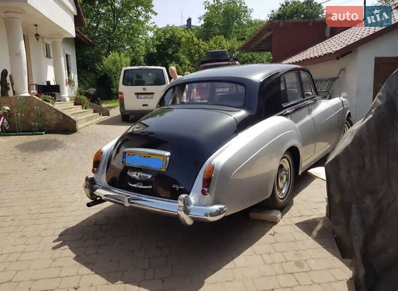 Купе Rolls-Royce Silver Cloud 1963 в Львове фото 2 Купе Rolls-Royce Silver Cloud 1963 в Львове