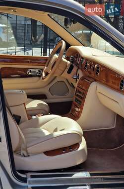 Седан Rolls-Royce Silver Seraph 2001 в 