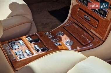 Седан Rolls-Royce Silver Seraph 2001 в 