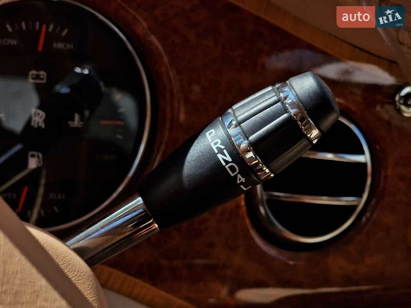 Седан Rolls-Royce Silver Seraph 2001 в Одессе фото 113 Седан Rolls-Royce Silver Seraph 2001 в Одессе