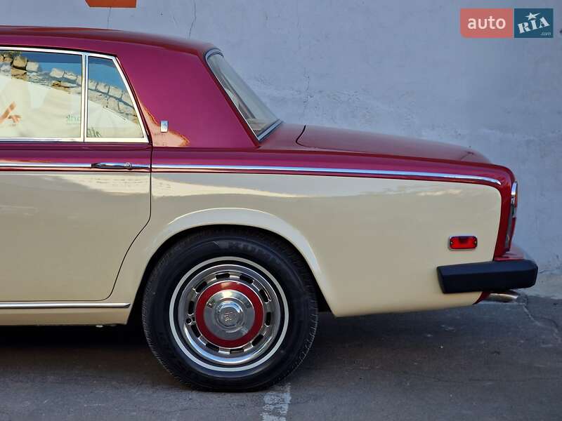 Седан Rolls-Royce Silver Shadow 1974 в Одессе
