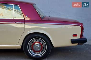 Седан Rolls-Royce Silver Shadow 1974 в 