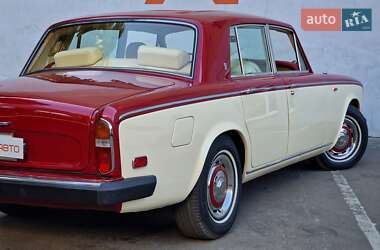 Седан Rolls-Royce Silver Shadow 1974 в 