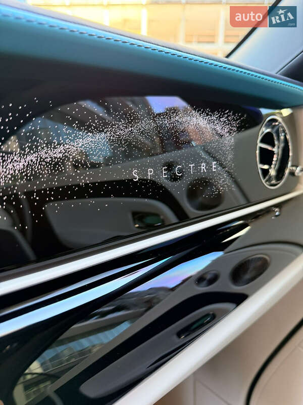 Купе Rolls-Royce Spectre 2024 в Києві фото 26 Купе Rolls-Royce Spectre 2024 в Києві