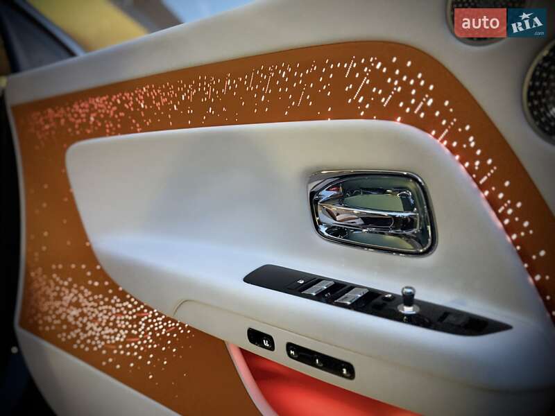 Купе Rolls-Royce Spectre 2024 в Одессе фото 47 Купе Rolls-Royce Spectre 2024 в Одессе