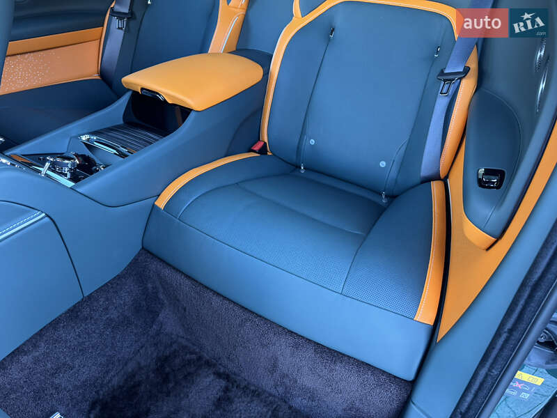 Купе Rolls-Royce Spectre 2024 в Києві фото 32 Купе Rolls-Royce Spectre 2024 в Києві