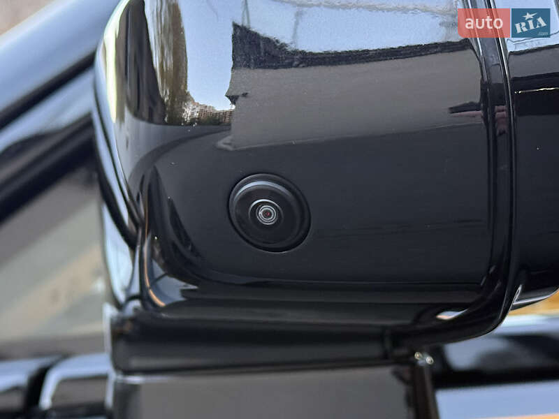 Купе Rolls-Royce Spectre 2025 в Киеве фото 40 Купе Rolls-Royce Spectre 2025 в Киеве