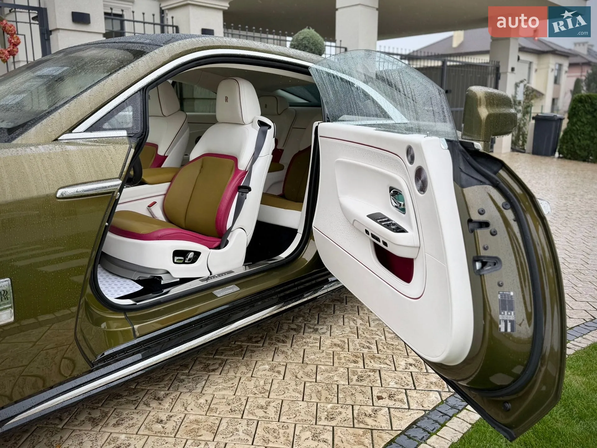 2023 Rolls-Royce Spectre - мініатюра 32