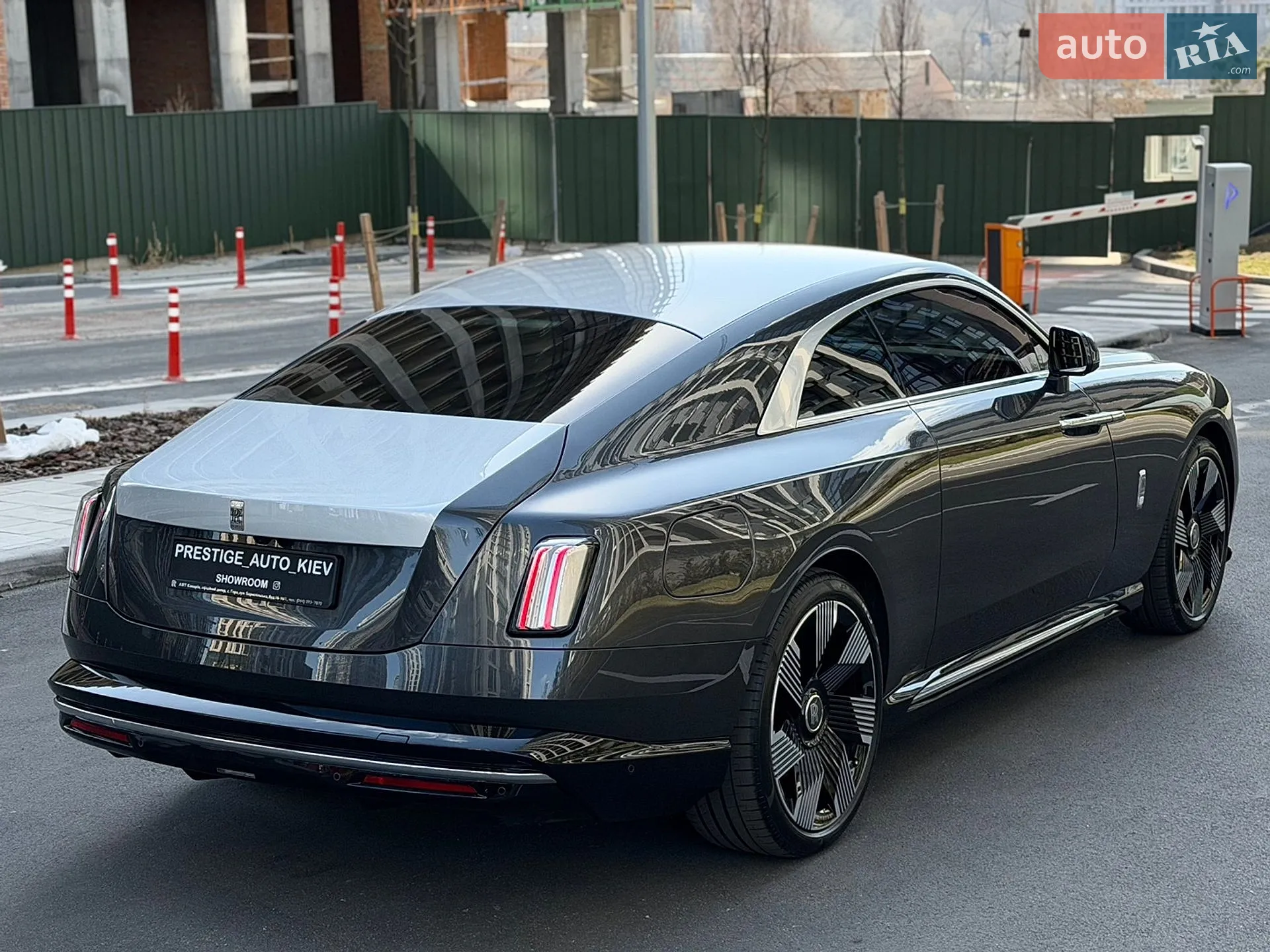 2024 Rolls-Royce Spectre - мініатюра 16