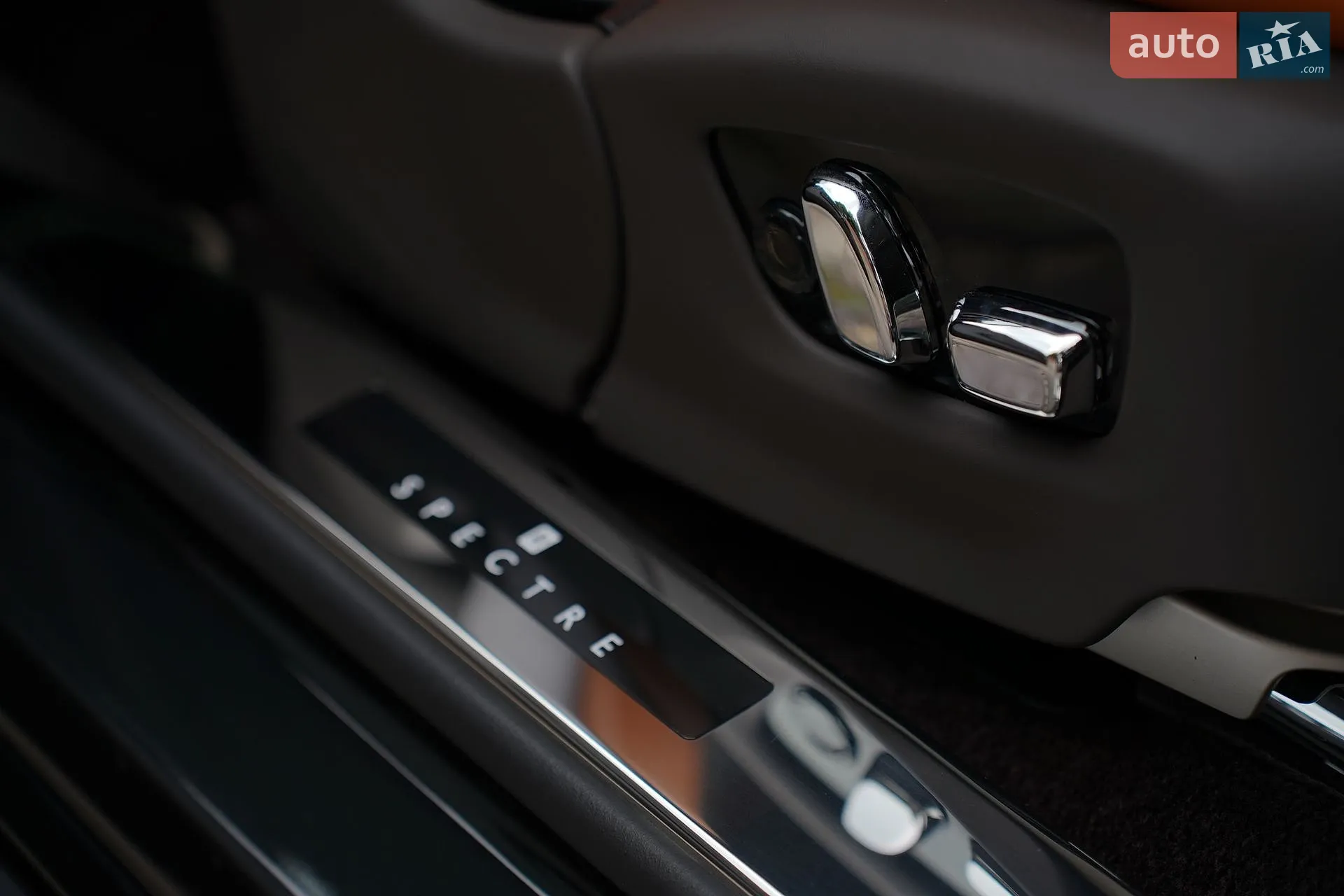 2024 Rolls-Royce Spectre - мініатюра 15