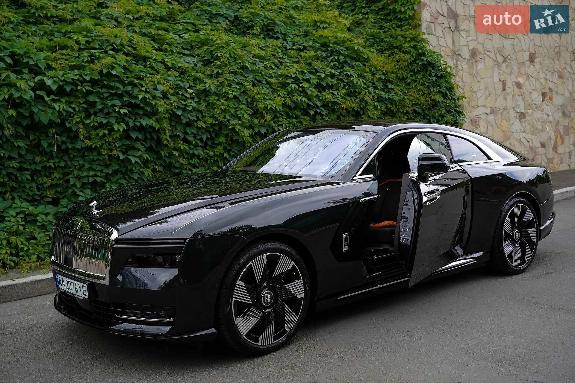 2024 Rolls-Royce Spectre - мініатюра 18