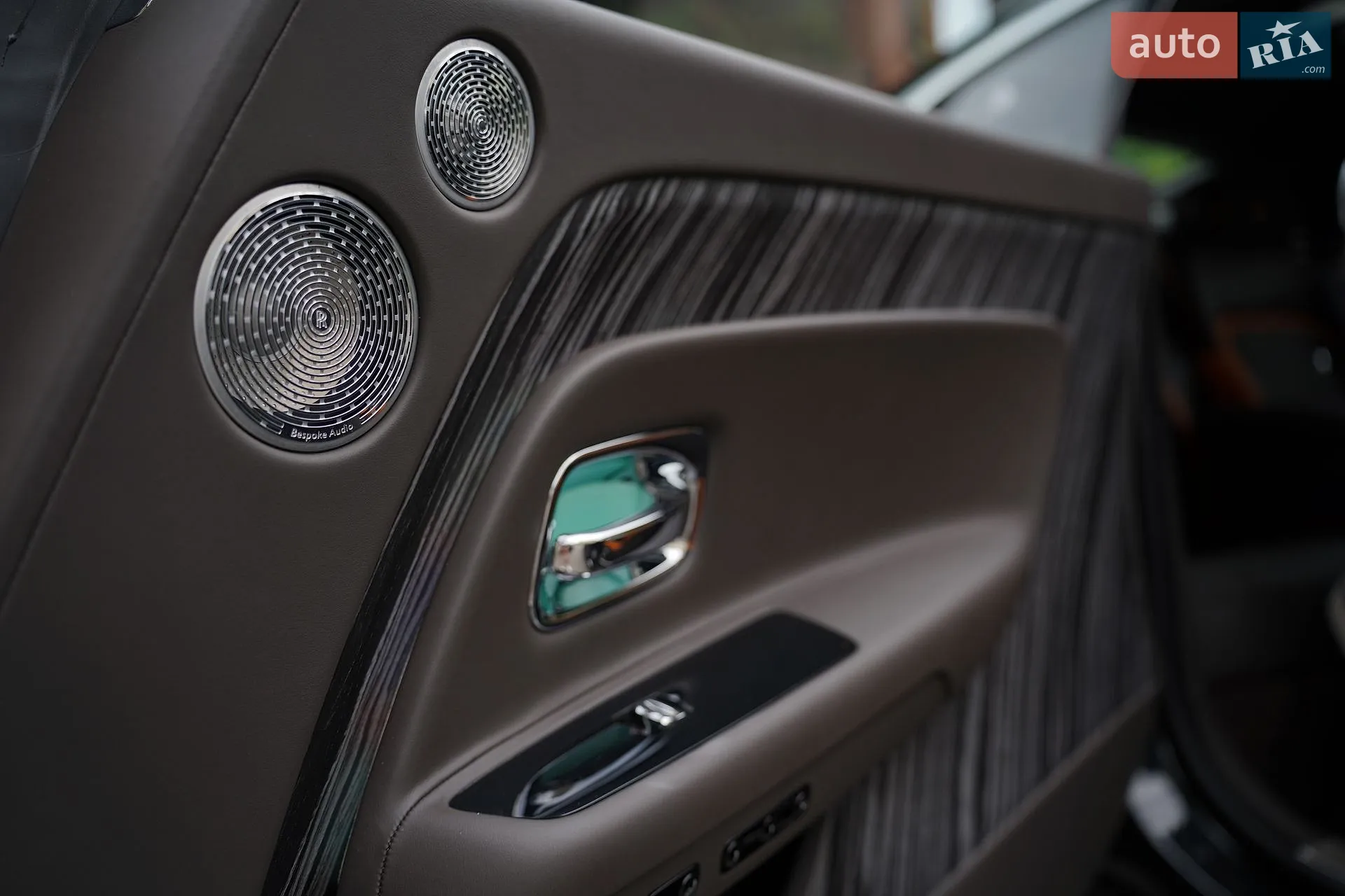 2024 Rolls-Royce Spectre - мініатюра 23