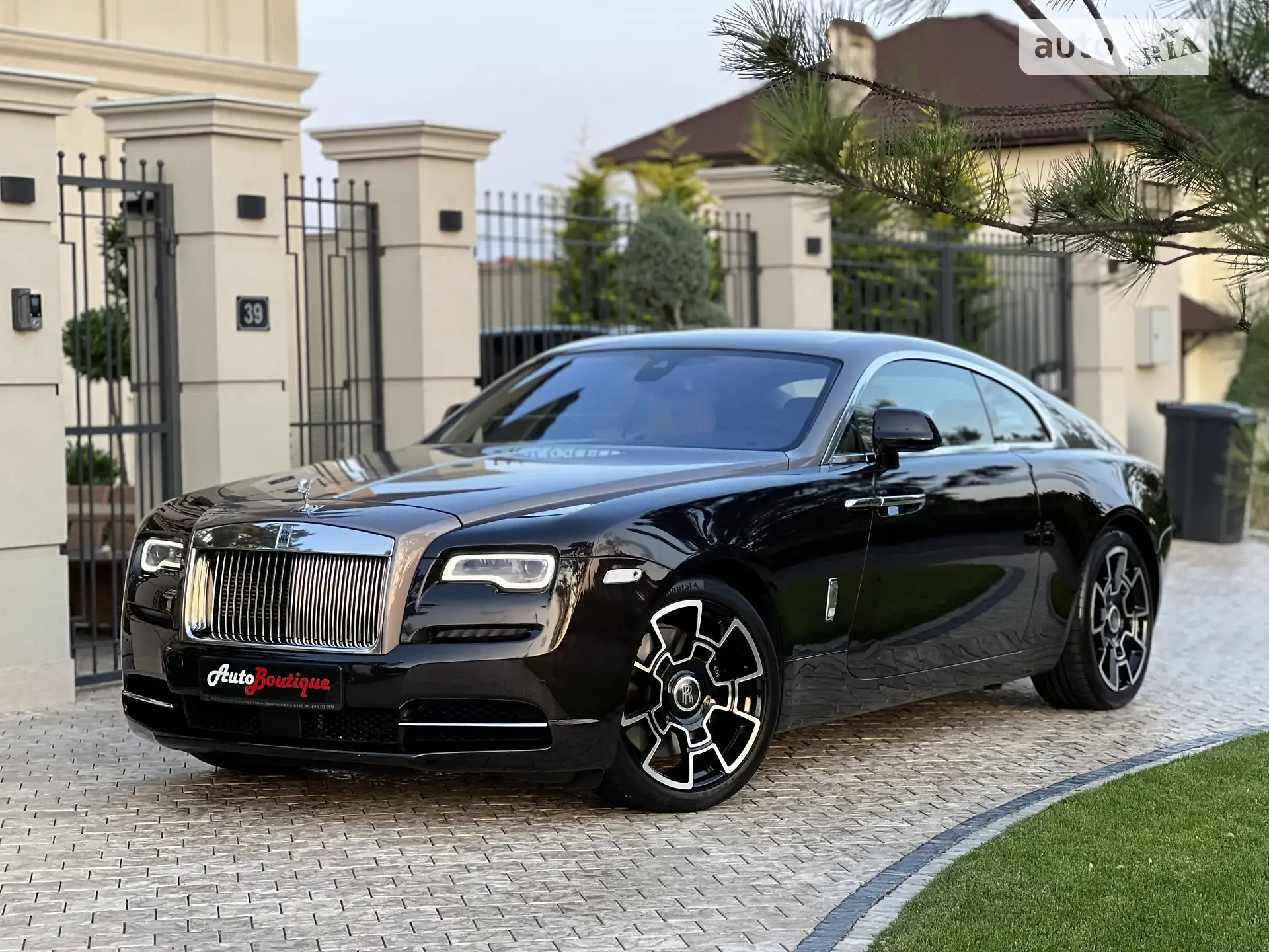 2014 Rolls-Royce Wraith - мініатюра 10