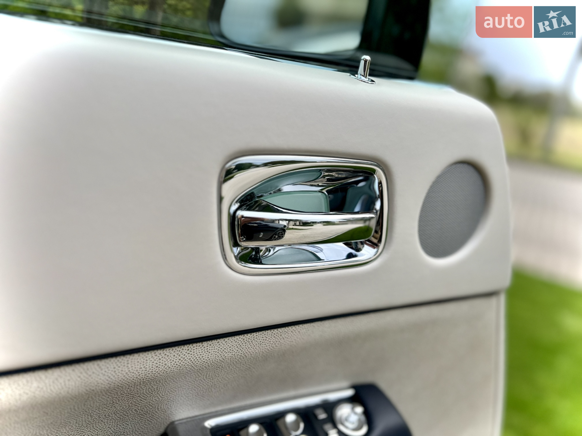 2015 Rolls-Royce Wraith - мініатюра 32
