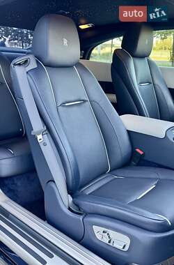Купе Rolls-Royce Wraith 2015 в 