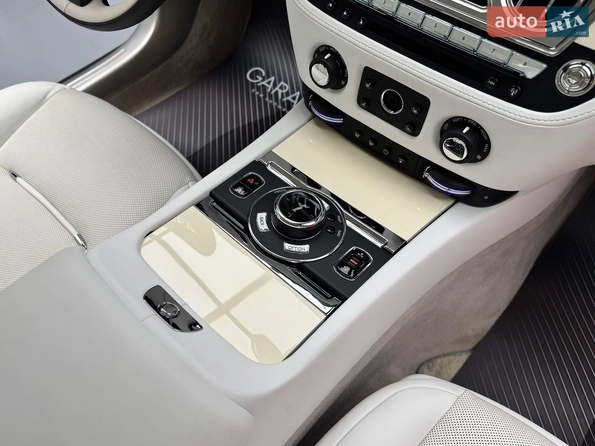 2020 Rolls-Royce Wraith - мініатюра 42