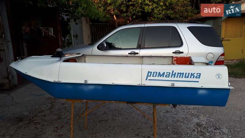 Човен Романтика 1 1990 в Запоріжжі