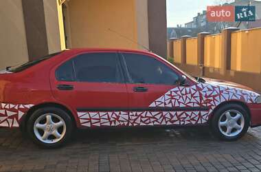 Хэтчбек Rover 200 1998 в 
