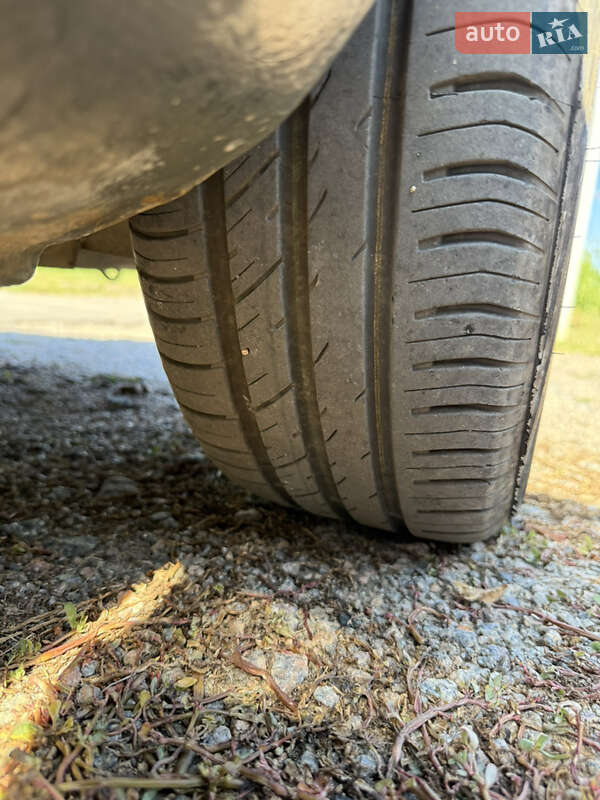 Хэтчбек Rover 200 1997 в Умани