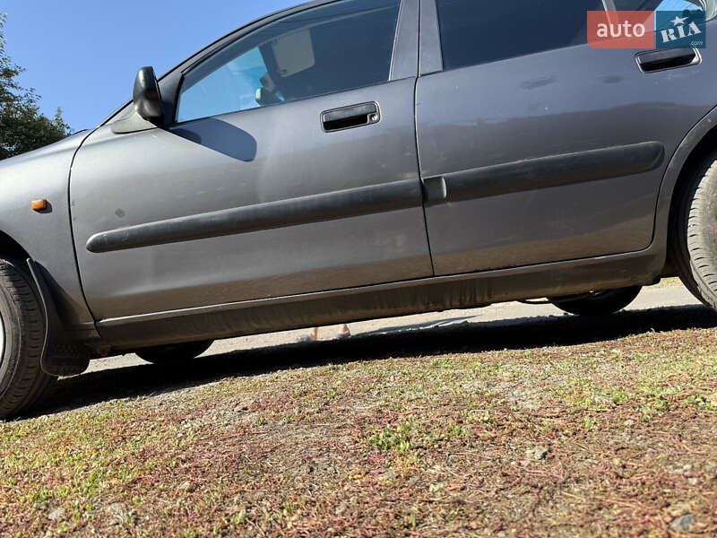 Хэтчбек Rover 200 1997 в Умани